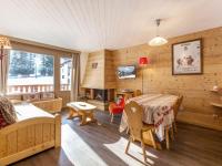 Appartement 6 pers, sud, proche pistes/commerces, 2 pièces+coin montagne - FR-1-304-82 - B&B
