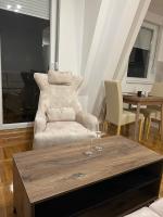 B&B Belgrade - Apartman Comfort Beograd - Bed and Breakfast Belgrade