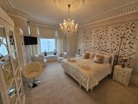 B&B Rothesay - Merchant's View - Luxury Seaside Designer Retreat - Bed and Breakfast Rothesay