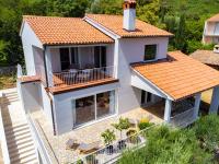 House 33 A - Apartment - B&B Albona