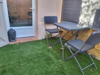 B&B Tolone - Studio - terrasse - Wifi - proche gare SNCF - Bed and Breakfast Tolone