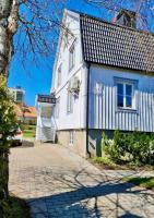 Apartment in private villa - B&B