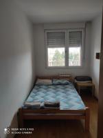 Trolla - B&B Banjica