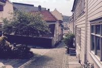 A Double Room - Not a complete apartment - Perfect Location for exploring the City by walking - Ferienwohnung Bergen