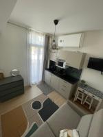 Cosy studio en face de la gare - Bed and Breakfast Nice