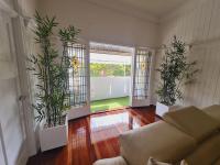 Exclusive location - Entire 3-bedroom Unit in Maryborough CBD, 10ppl - B&B