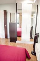 One-Bedroom Apartment with Pool View