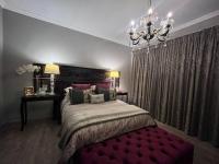 Hillside Manor - B&B