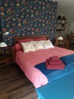 Chambre Lit King-Size - Vue sur Piscine