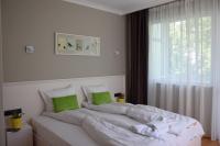 Deluxe Two-Bedroom Apartment