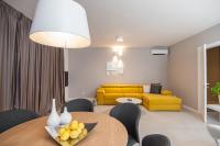 Appartamento con 2 Camere da Letto e Balcone