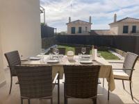 Casa con jardín, wifi, aire acondicionado, piscina - Ferienwohnung