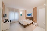 Lo Studio di viale Lo Re camere & caffe’ - B&B