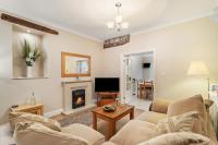 Tenby Cwtch - Short Walk to Beach - B&B