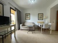 Vista jardín en Urb. Jardines de Isla Canela. - Ferienwohnung