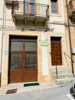 Holiday Home Castle Salemi - Casa Vacanze - B&B