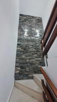 Private House - Garden & BBQ - Walk to Gondola - Chambres d'hôtes Bansko