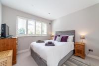 B&B Strawberry Hill - Garden Flat short walk to Kingston & Richmond Park - Bed and Breakfast Strawberry Hill