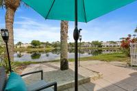Cappy Hour! Lakefront townhome with backyard paradise and amazing community amenities! - B&B
