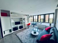 Apartamento en Aguadulce Playa con vistas al mar y piscina - Chambres d'hôtes Aguadulce