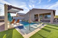 Outdoor Oasis with Pool and Spa Goodyear Getaway - B&B Liberty