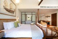 King Room with Balcony