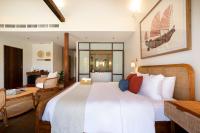 King Room with Balcony