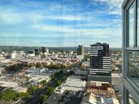 Penthouse view Apartment Luxury CBD Penthouse Sleeps 6 Balcony Spa Access - Bed and Breakfast