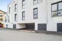 Sali Homes AM1 Elegant and Stylish Retreat in Heart of Bayreuth, Close to River - Chambres d'hôtes Bayreuth