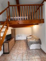 LES VIEUX CABASSOLS VENELLES - B&B
