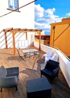 Domus Neapolis Happy Holiday - B&B Napoli