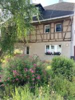 B&B Erfurt - Wohnen im Grünen bei der Töpferei - Bed and Breakfast Erfurt