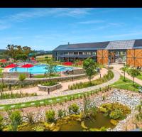 Outerspaces- 2 Bedroom apartment-Sandton - Bed and Breakfast