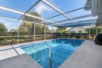 Seas the Day! Private Heated Pool Home! - Bed and Breakfast Bradenton