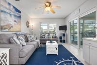 Seas the Day! Private Heated Pool Home! - Bed and Breakfast Bradenton