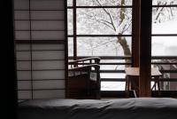 Standaard Tweepersoonskamer in Japanse Stijl met 2 Aparte Bedden en Gedeelde Badkamer