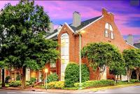 Amazing Beautiful Downtown Apt - Chambres d’hôtes