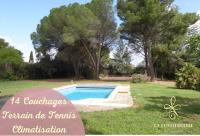 La Villa des Pins avec piscine et tennis - Ferienwohnung Garons