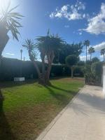 Casa Pom at the Beach - Bed and Breakfast Torre de Benagalbón