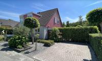 B&B Wemeldinge - Vakantiehuis op Villapark Oesterbaai aan zee , met speeltuin grenzend aan de tuin - Bed and Breakfast Wemeldinge