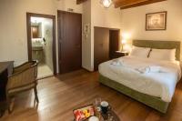 Guesthouse Lousios - B&B