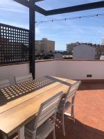 The White Lilies - Bed and Breakfast Pineda de Mar