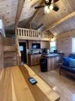 Get-away Cabin in Surf City w Loft and Parking - B&B Surf City