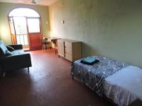 Familienzimmer mit Doppelbett