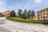 Porta Tufi Luxury Apartment with Private Parking! - B&B