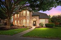 Heated Pool PoolTable HotTub Sleeps 16 Renovated - B&B McKinney