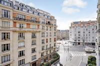 Parisian Charm Porte Maillot - B&B