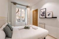 Madrid Embajadores II - Apartamento de 4 dormitorios con Balcón - Chambres d’hôtes Madrid