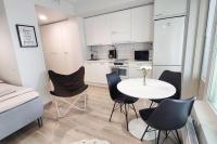 B&B Vantaa - Lovely new studio for 3 - close to airport, free parking - Bed and Breakfast Vantaa