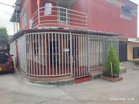 Agradable casa con parqueadero, en Rivera Huila. - B&B Rivera